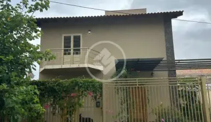 casa localizada no bairro santa cruz 2, terreno plano a três quadras da av.das torres, proximo a escolas e supermercados, atacadão. codigo: 121369
