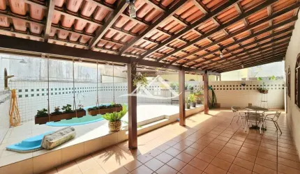 Casa à venda no bairro Parque Residencial Laranjeiras - Serra/ES
