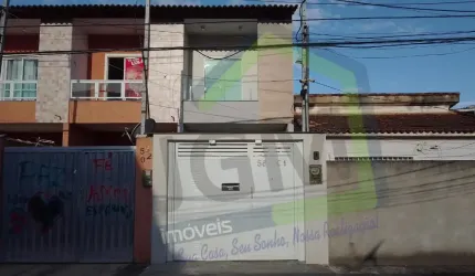CASA DUPLEX GEMINADA – TODA REFORMADA.