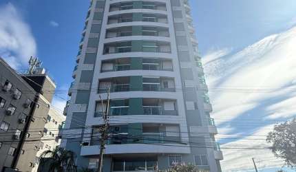 Excelente Apartamento-  Zona 7- Porteira Fechada