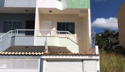 Alugo Excelente Duplex com 2 qtos, sendo 1 suite, Novo Horizonte, Macae/RJ