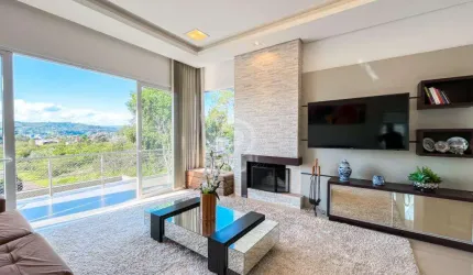Venda | Casa com 346,00 m², 3 dormitório(s), 5 vaga(s). Bela Vista, Estância Velha