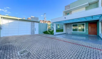 Casa à venda em Estância Velha, Centro, com 3 quartos, com 162.4 m²