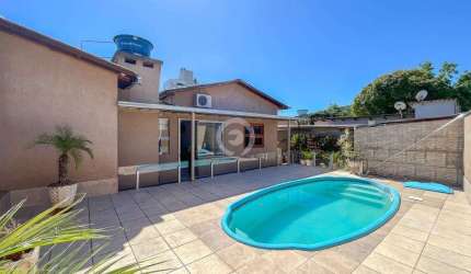 Casa à venda em Estância Velha, Centro, com 2 quartos, com 241.39 m²