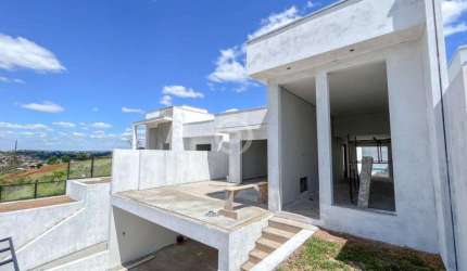 Casa à venda em Campo Bom, Centro, com 3 suítes, com 155 m²