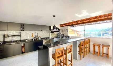 Casa com 4 dormitórios à venda, 220 m² por R$ 875.000,00 - Araras - Teresópolis/RJ