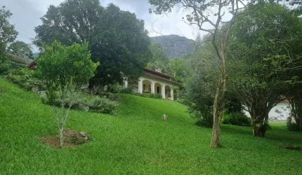 Casa com 7 dormitórios à venda, 424 m² por R$ 1.900.000,00 - Quebra Frascos - Teresópolis/RJ