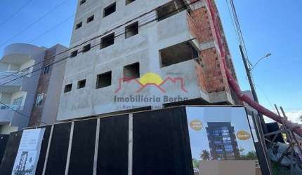 Apartamento com 02 Suítes e Elevador