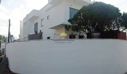 Sobrado Geminado de Esquina no Floresta