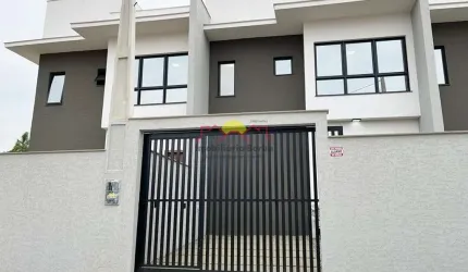 Sobrado Geminado com 02 Suítes e Churrasqueira