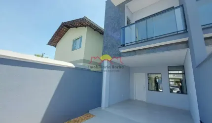 Sobrado Geminado com 02 Suítes e Churrasqueira