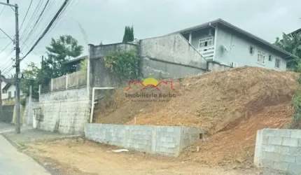 Terreno Residêncial/ Comercial no Jarivatuba