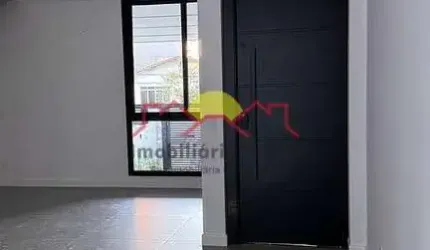 Sobrado Geminado Alto Padrão no Anita Garibaldi