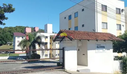 Apartamento com 02 Quartos e Salão de Festa