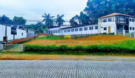 Terreno com 892 m² no Bairro Santa Catarina