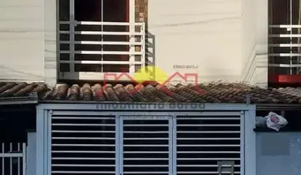 Sobrado Geminado Semi Mobiliado com 02 Quartos