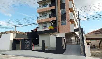 Apartamento com 02 Quartos e 02 Sacadas