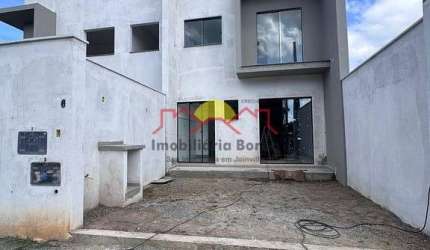 Sobrado Geminado 2 Suítes Petrópolis Joinville
