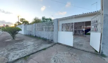 Casa no Bairro da Gruta de Lourdes - 356m²