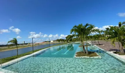 Lote em Condomínio fechado em Marechal Deodoro com 294m²