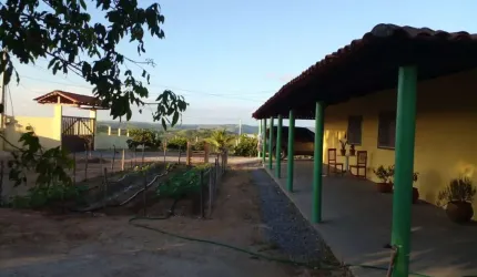 Chácara localizada em Viçosa com 5 dormitórios sendo 1 suíte - 15.000m²