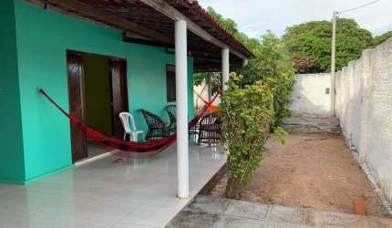 Casa em Condomínio Fechado em Coruripe com 4 dormitórios sendo 2 suítes - 1.600m²