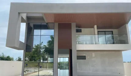 Casa de Alto Padrão com 4 suítes + DCE no Bairro da Serraria - 603m²