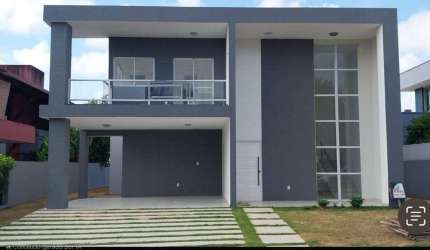 Casa em Condomínio Fechado no Bairro Petrópolis com 4 suítes + Lavabo - 464m²