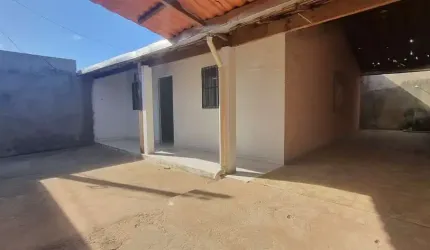 Casa em Residencial com 3 dormitórios sendo 1 suíte em Marechal Deodoro - 55m²