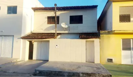 Casa Duplex com 6 dormitórios no Bairro do Canaã - 180m²