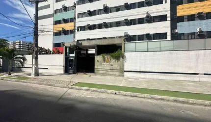 Apartamento com 68m² com dois quartos sendo uma suíte, localizado na Ponta Verde