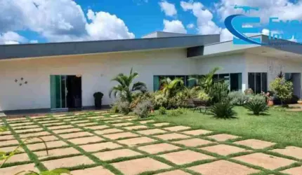 Chácara 5.000m2 - Oportunidade! Belíssima Chácara Construção de Alto Padrão em Condomínio Fechado