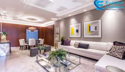 Excelente Apartamento 4 suítes, com área de 216m2., no Bairro Martins;