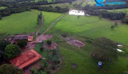 Fazenda com 53 alqueires ou seja 256,52 hectares, aos pés da Serra em Rio Quente- GO;