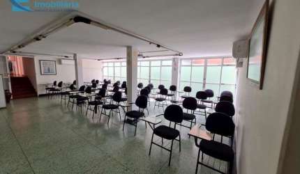 Imóvel Comercial e Residencial de  531 m², distribuídos em 2 pavimentos, na região nobre do Lídice.