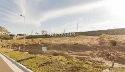 Terreno em condomínio fechado à venda na Rua da Pedreira, Campo Pequeno, Colombo por R$ 590.000