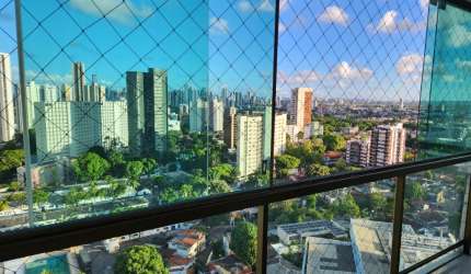 Andar Alto, 4 quartos, 4 vagas na garagem.  Lazer completo!!