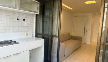 4 quartos, 2 suites  na  melhor localização do Rosarinho!