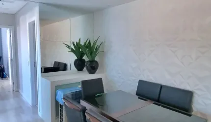 Apartamento de último andar, com 3 quartos sendo 1 suíte, e linda vista da cidade