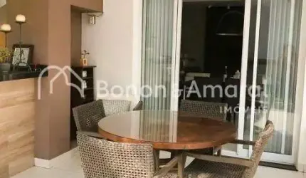 Belíssima casa de Condomínio a venda Parque Taquaral, em Campinas.