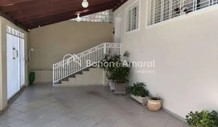 Casa com 3 Quartos e 4 banheiros à Venda, 180 m² por R$ 1.110.000