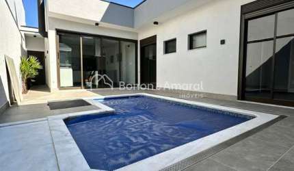 Casa Térrea no Condomínio Club Portinari, de 3 suítes à venda, Parque Brasil 500 - Paulínia/SP