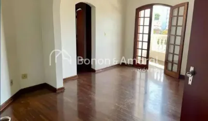 Apartamento com 3 Quartos e 3 banheiros à Venda, 263m² por R$ 950.000