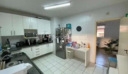 Oportunidade de casa térrea dentro de condomínio