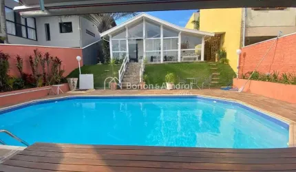 Casa à venda com 3 quartos, 202 m² no San Conrado