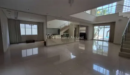 Ampla casa com 3 suítes e piscina em Betel