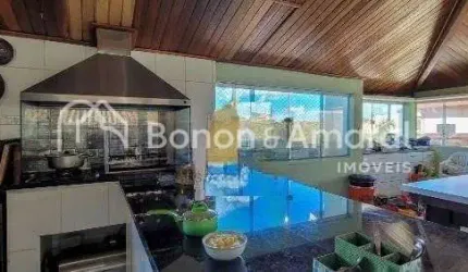 Sobrado Espaçoso com Piscina e Lazer Completo em Condomínio Fechado em Valinhos - SP