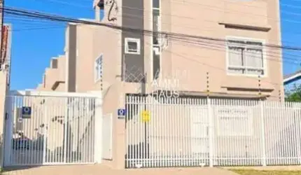 Sobrado em Portão  -  Curitiba