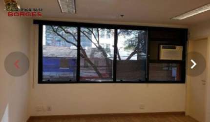 Sala comercial a venda e locação na Vila Olimpia.