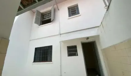 CASA PARA VENDA - COMERCIAL 2 DORMITORIOS - VILA OLIMPIA.